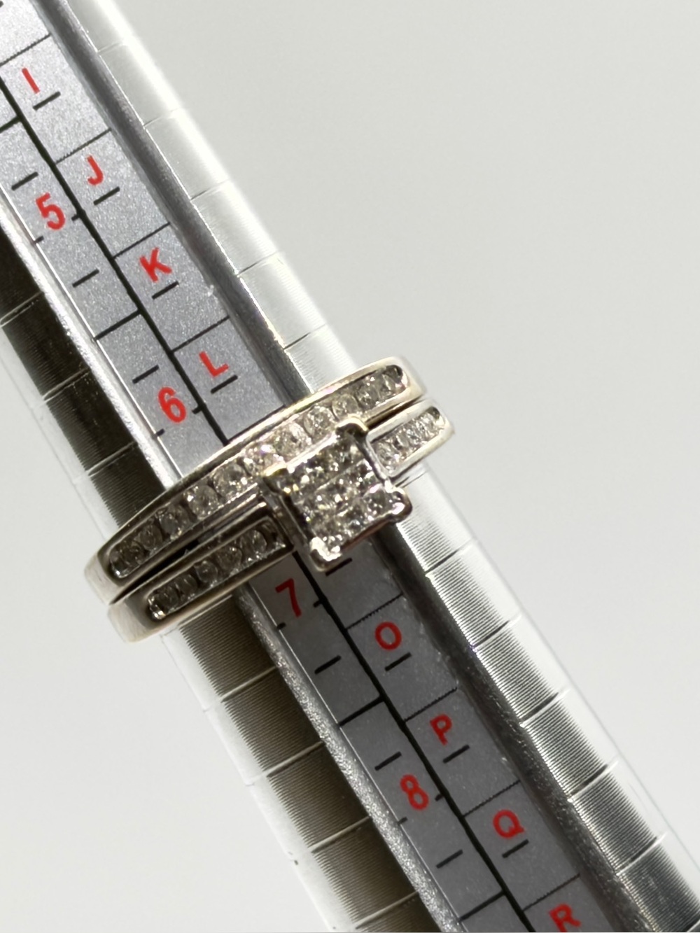 14k White gold and natural diamond bridal set size 6 1/2